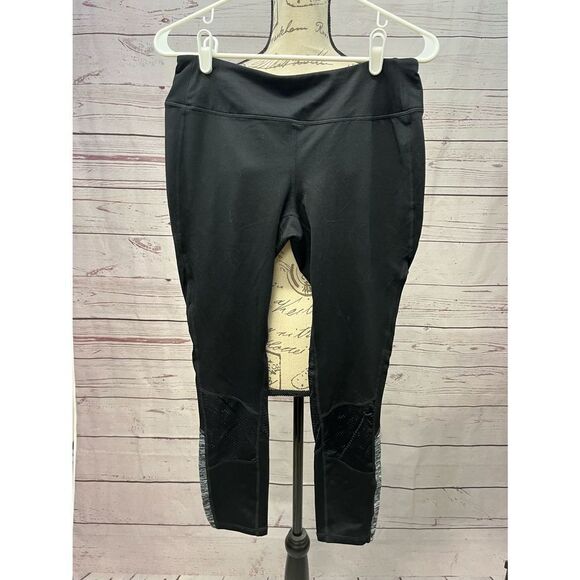 1216-Tangerine medium black‎ leggings with back zippered pocket - Picture 1 of 3